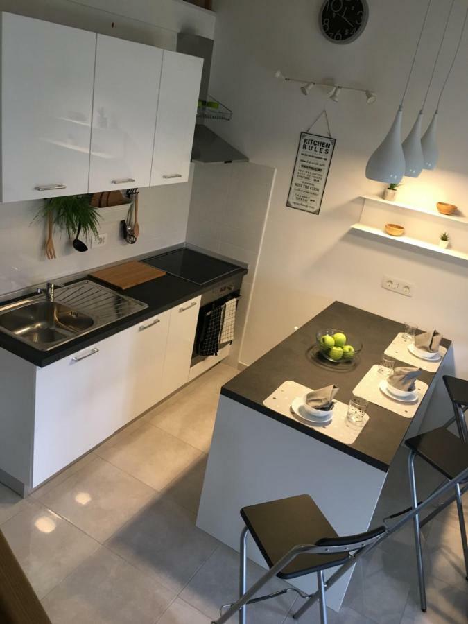 Apartman Govic Умаг Екстериор снимка