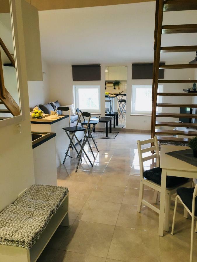 Apartman Govic Умаг Екстериор снимка